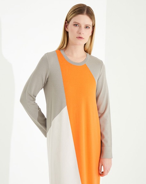 Front Two-Color Knitwear Dress - 1