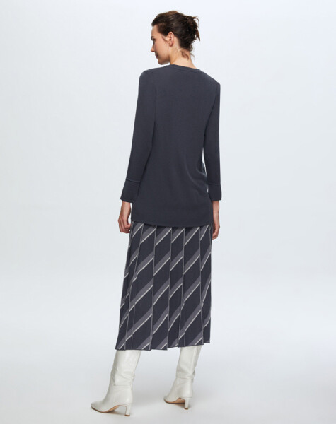 T24K-2000 Patterned Pleat Skirt - 3