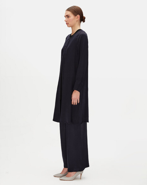 Stone Embellished Hook and Eye Closure Tunic - 5