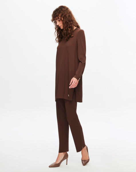 T24Y-7000 Narrow Leg Knitwear Trousers - 11