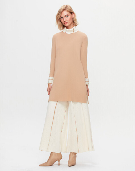 T25K-6025 Yakası ve Bileği Örgü Teknikli Bej Uzun Tunik - MISS DALIDA (1)