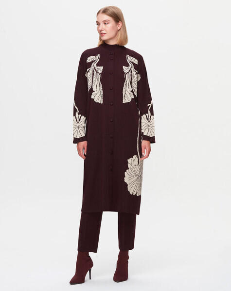 Önü Çiçek Desenli Siyah Hırka - 3